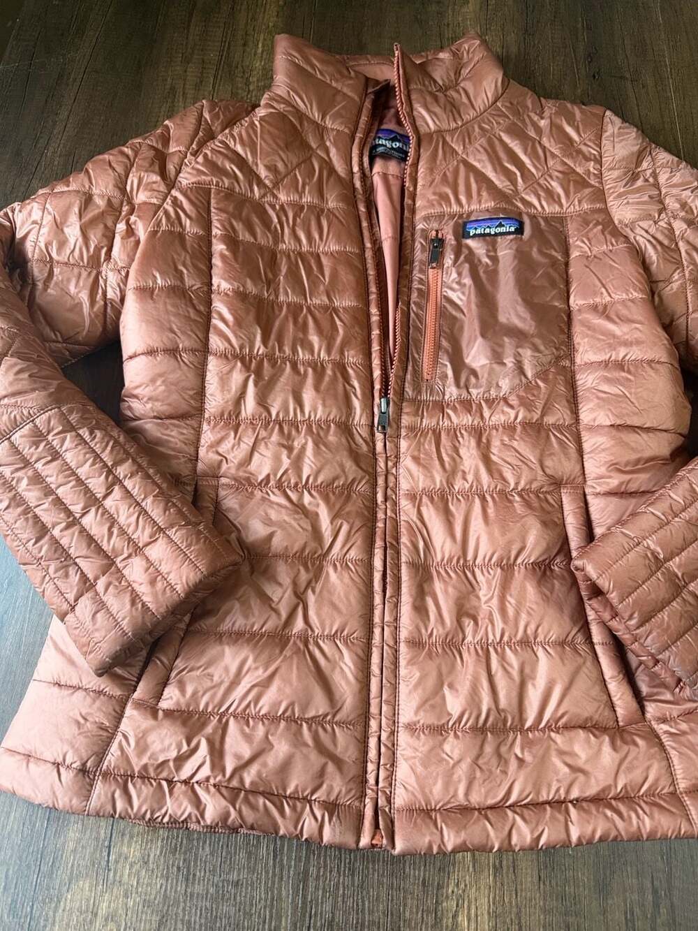 Patagonia Nano Puff women's quilted jacket, size S, copper pink